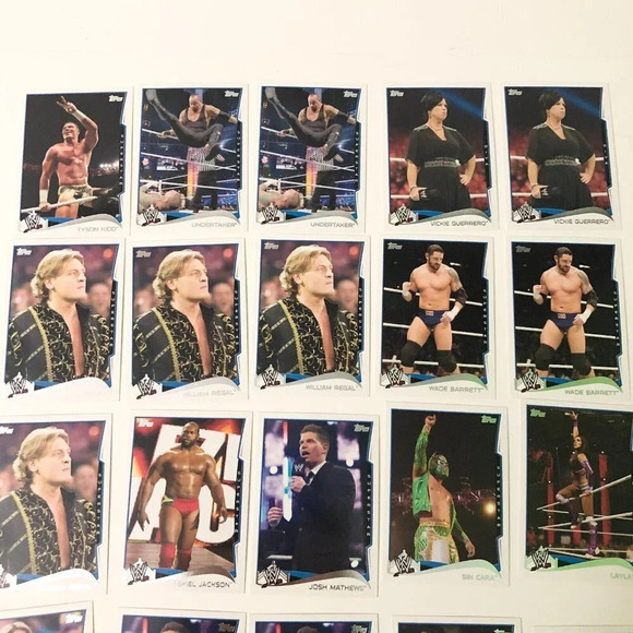 2014  WWE Topps Lot of 68 Wrestling Cards Superstar Legend Diva - Picture 10 of 16